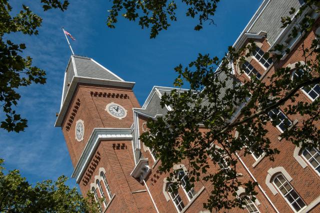 Picture of University Hall.