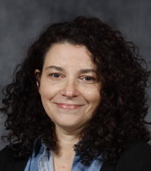 Photo portrait of Sara Childers
